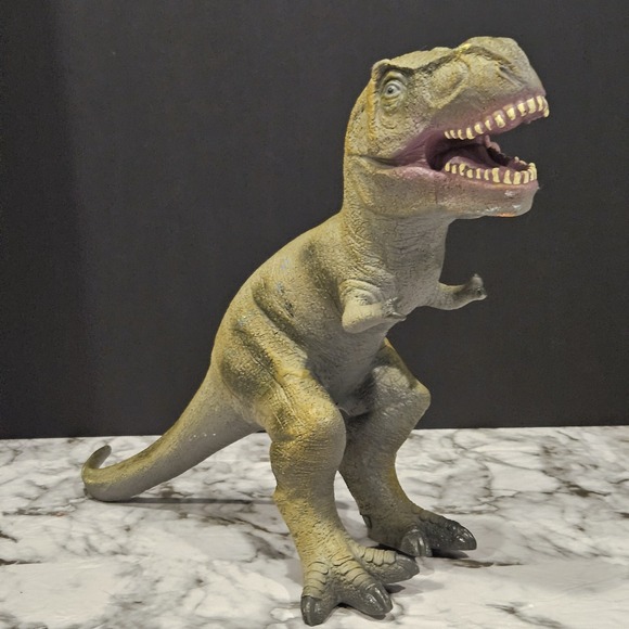 Toys R Us Maidenhead Tyrannosaurus T-Rex Dinosaur Large 12" Rubber Figure